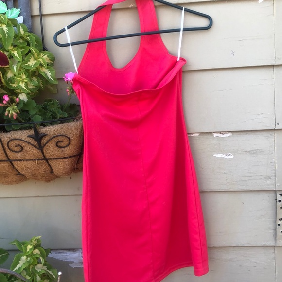 Bright red halter dress - Picture 5 of 5